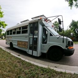 2003 GMC Savannah 3500 Converted Skoolie