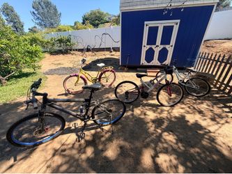 4 Ten Speed Bicycles.