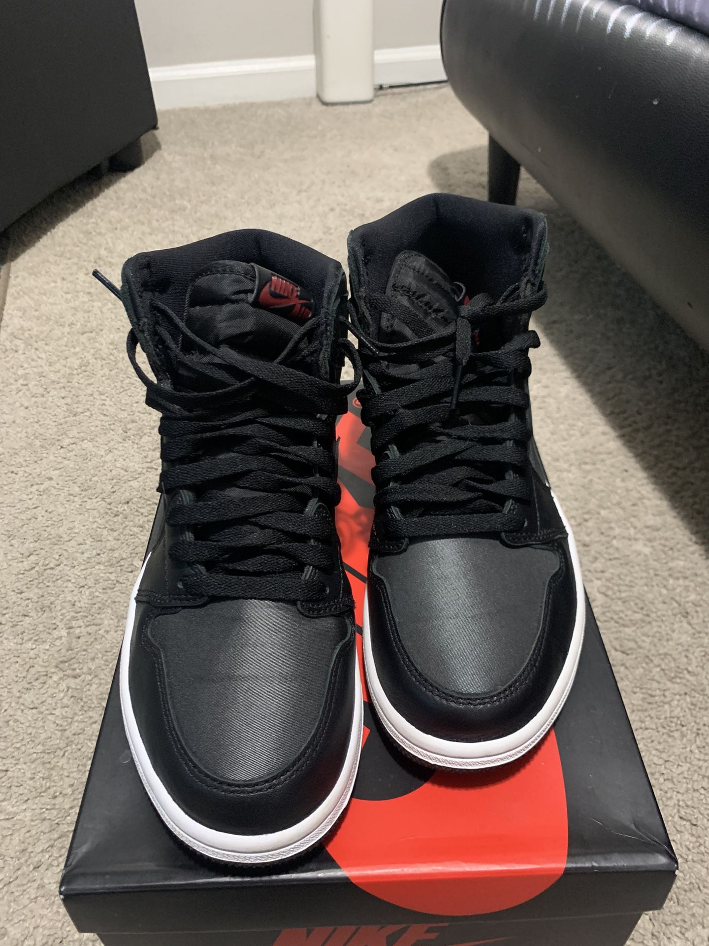 Gym Red Jordan 1