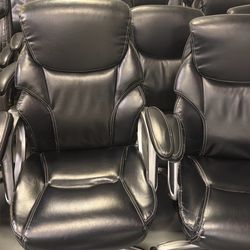 Bulk Office Furniture — Chairs, Desks, Tables, Conference Tables (Orlando 32826)