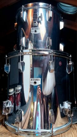 Tama Toms