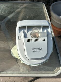 Hayward Navigater pool sweep