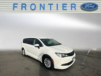 2023 Chrysler Voyager