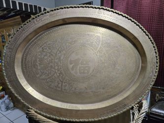 Large Vintage Ornate Oval Chinese Brass Serving Platter Table and wall mount