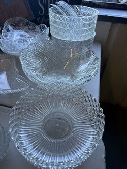 Plastic Serving Dishes