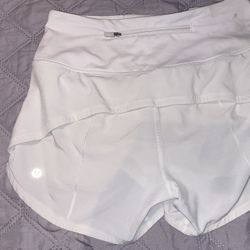 Lululemon Shorts Size 4