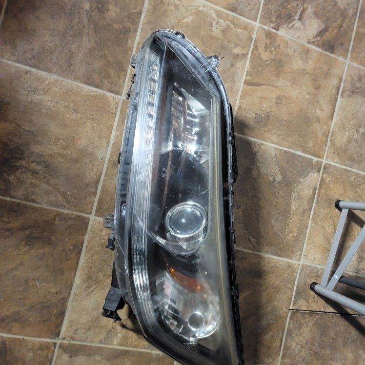 Honda Accord Headlight