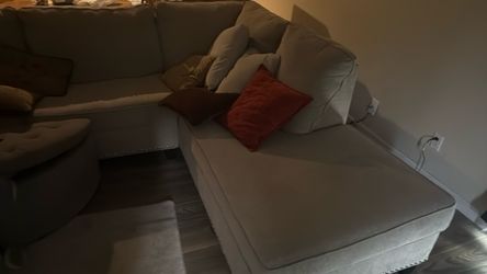 Gray Sectional Sofa with Chaise