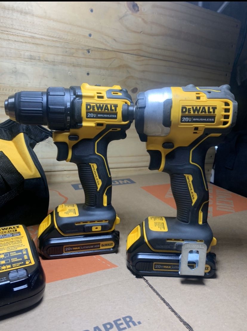 DEWALT ATOMIC 20-Volt MAX Lithium-Ion Brushless Cordless Compact Drill/Impact Combo Kit (2-Tool) 2 Batteries 1.3Ah and Charger!