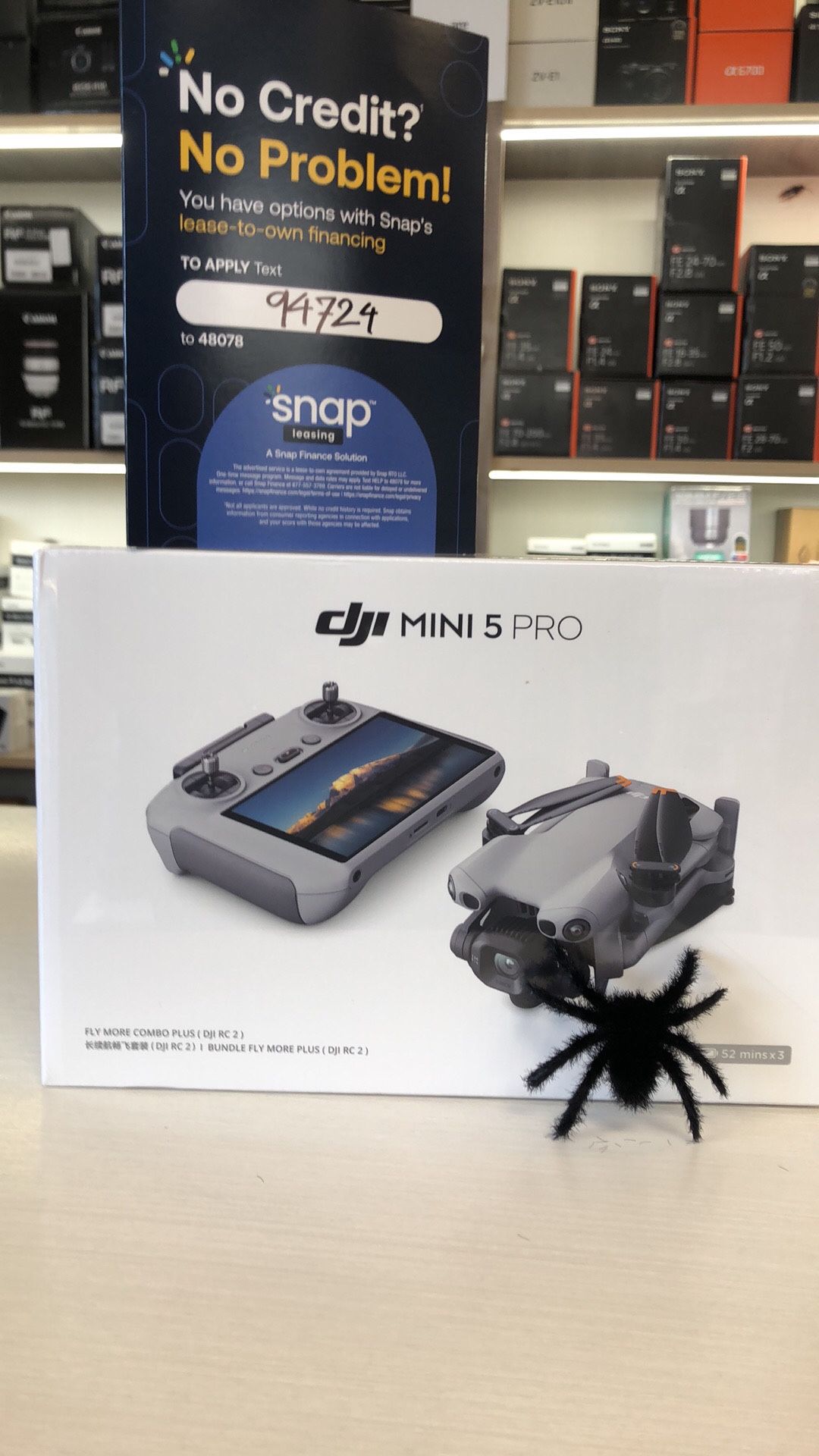 DJI Mini 5 Pro w/ RC2 Flymore combo