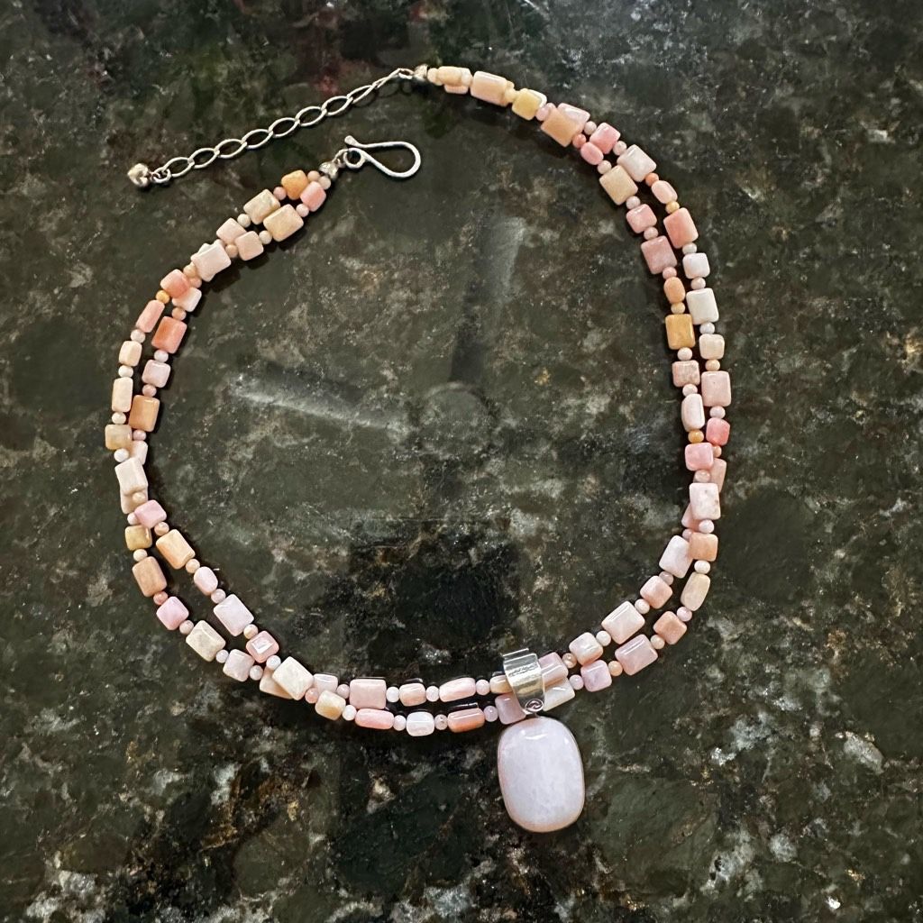 Jay King DTR Pink Opal pendant Necklace