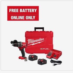 Milwaukee Hammer Drill Set