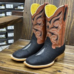 Irving botas new arrivals