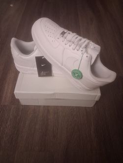 Nike Air Force 1 Low Triple White Sneakers size 12