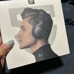 Soundpeats Headphones