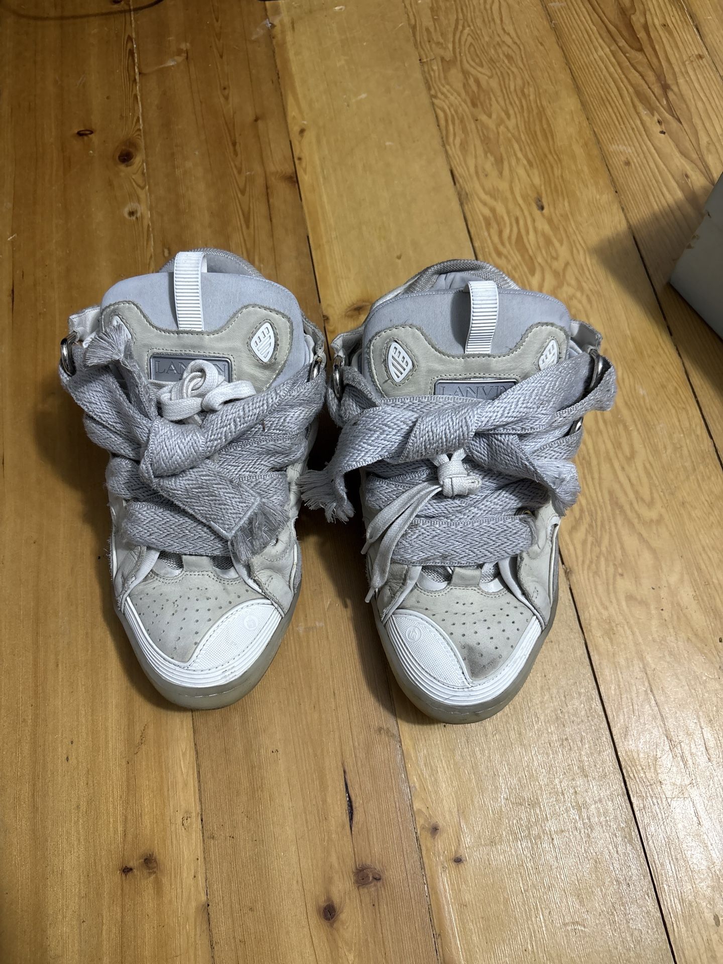 Gray Lanvin Curbs