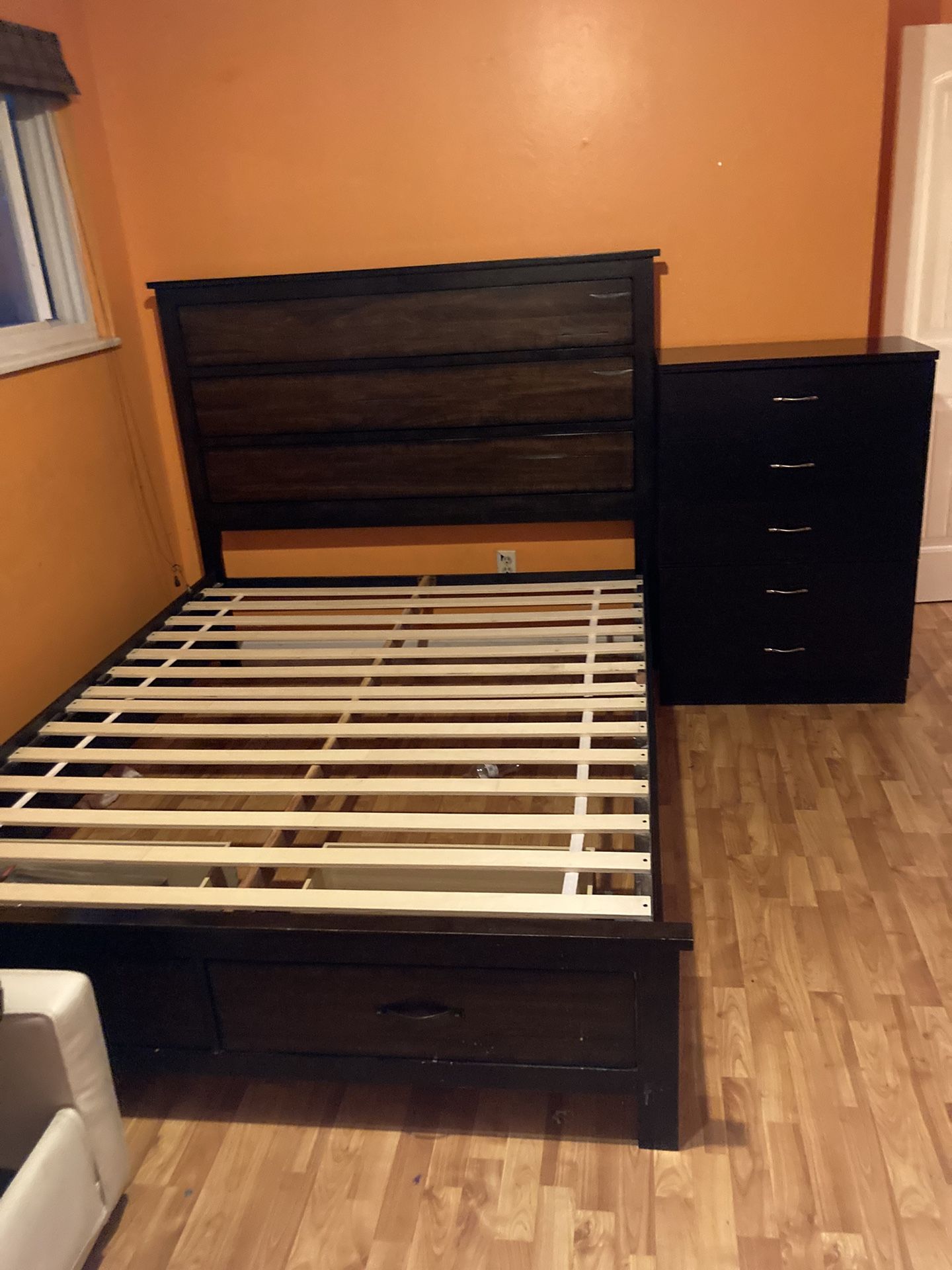 Wood Queen Bed And Six’s Drawers Dresser