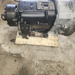 Spicer transmission  manual  5 speed