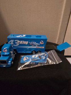 PIXAR CARS 🚗