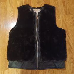 Women's MK Fur Vest Size Small New