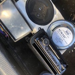 ***** CAR RADIO & SPEAKER DEAL ***** 