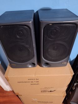 Speakers Set $10.