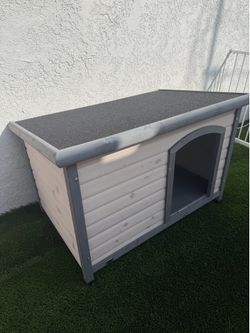 TRIXIE natura Classic Dog House - MED Dog