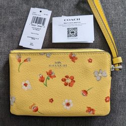 Coach Canvas Mystic Yellow Floral Print Corner Zip Wristlet 