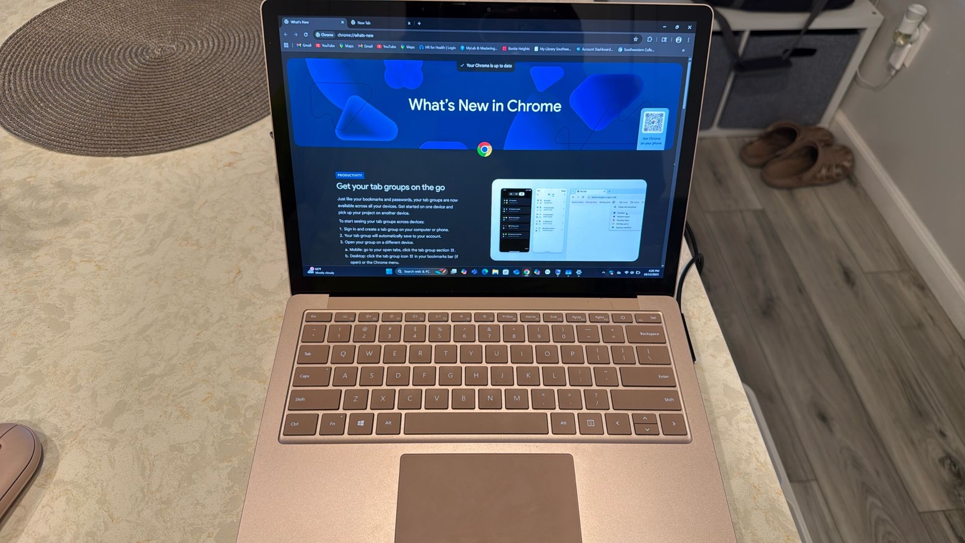 Windows Laptop Rose Gold