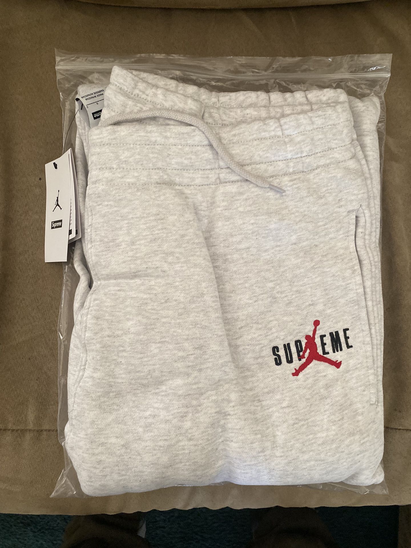Supreme Jordan Large Heather Gray Sweatpants L NWT