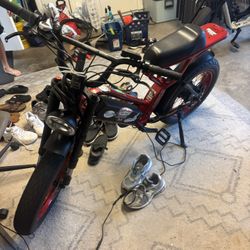 Aerial Rider E Bike Goes 38. Don’t Really Use It Anymore So I’m Just Trying To Sell It.