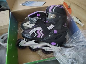 Kids or ladies skates new