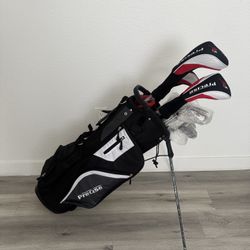Brand New Left Handed Golf Set (Still in Wrapper)