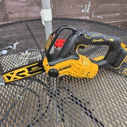 DeWalt 20V 8 Battery Pruning Saw Tool Only