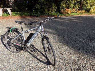 Juiced bikes Crosscurrent X electric bike