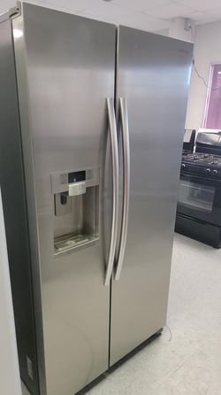 Samsung Side-by-Side Stainless Steel Refrigerator
