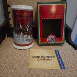 2004 Budweiser Holiday Stein 