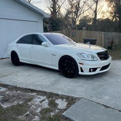 2009 Mercedes Benz S63 AMG