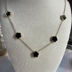 New Stainless Steel Flower Necklace