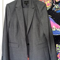 Woman’s gray Worthington skirt suit set