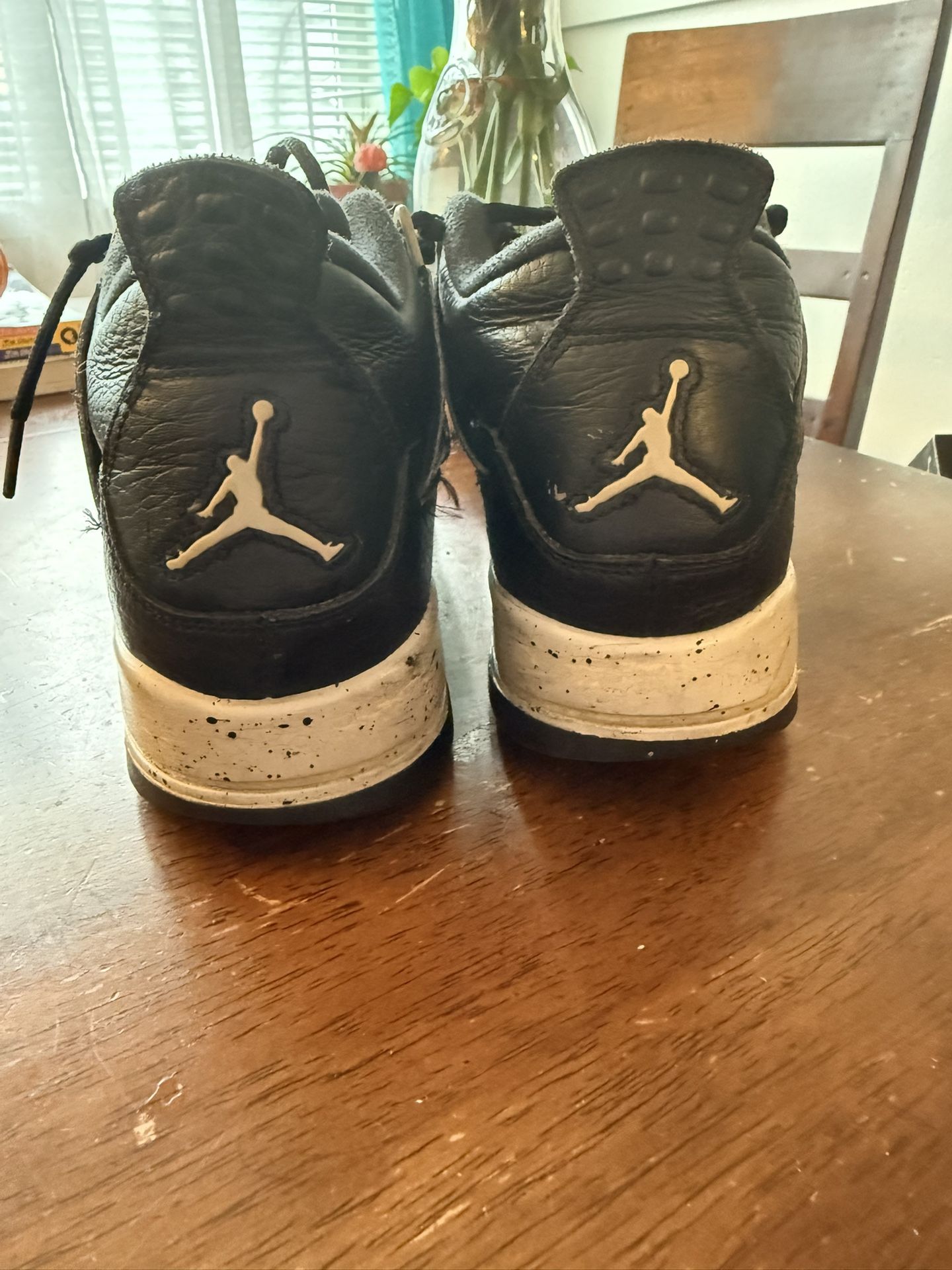 Jordan 4 Size 7Y