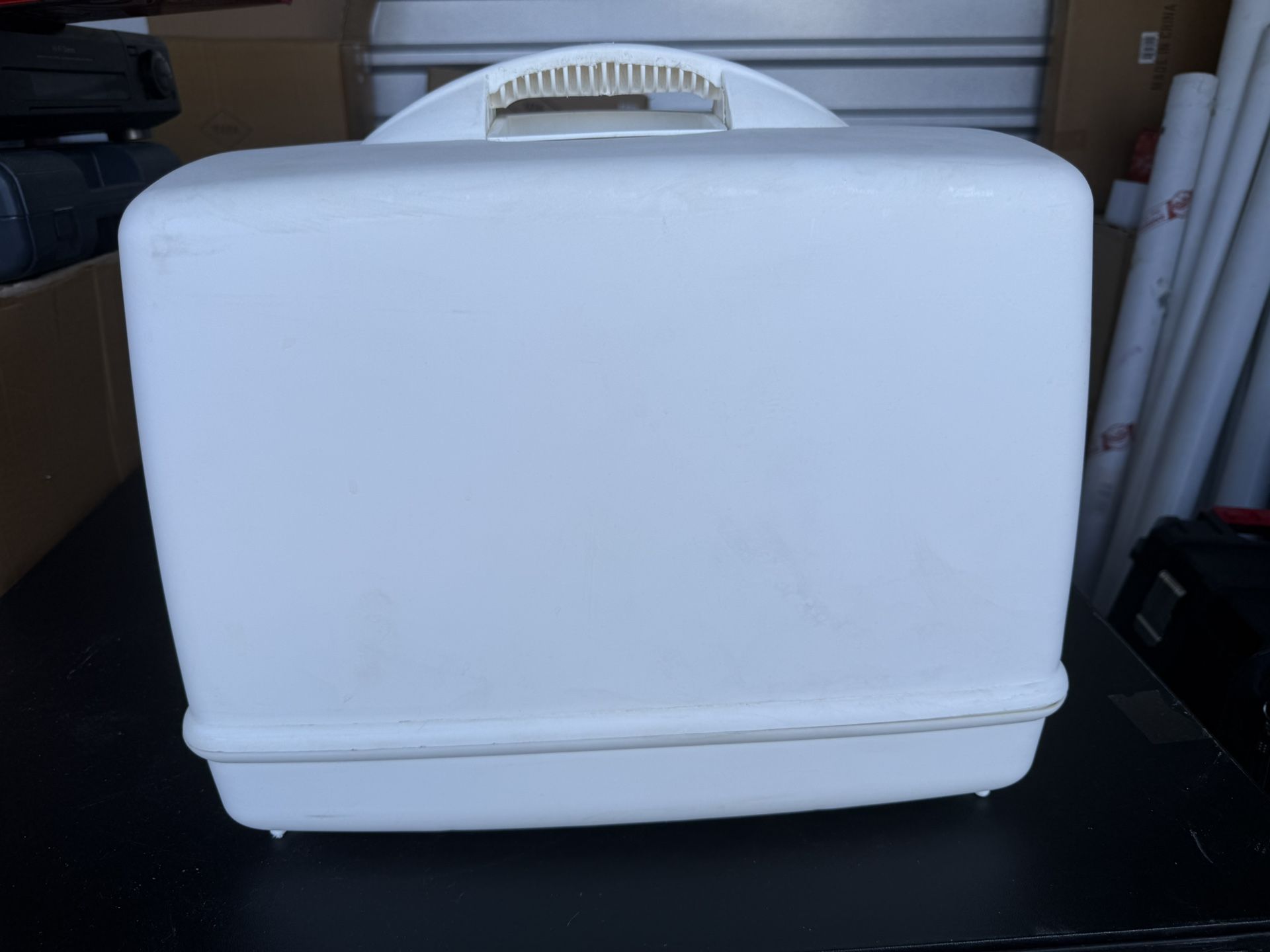 Kenmore Limited Edition 100 Electronic Sewing Machine + Case & Pedal