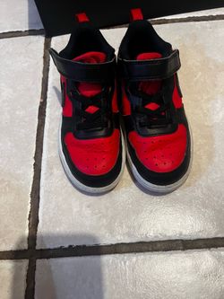 Toddler Nike size 9c