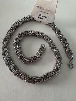 NEW Heavy Stainless Steel Byzantine Chain bracelet 20 inch 8mm – Silver Tone