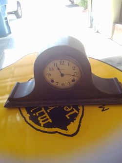Antique mantel clock