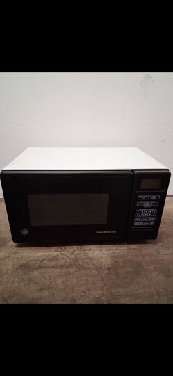Microwave pickup 3-8:30 pm rainbow/charleston cash only read description