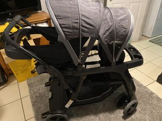 2 seat stroller for toddler and infant