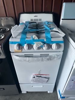 Estufa pequeña de 24” nueva