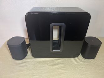 Sonos (Gen.3) S26 Wireless Subwoofer with 2 Sonos S22 Sonos One SL wireless smart speaker. In good working condition