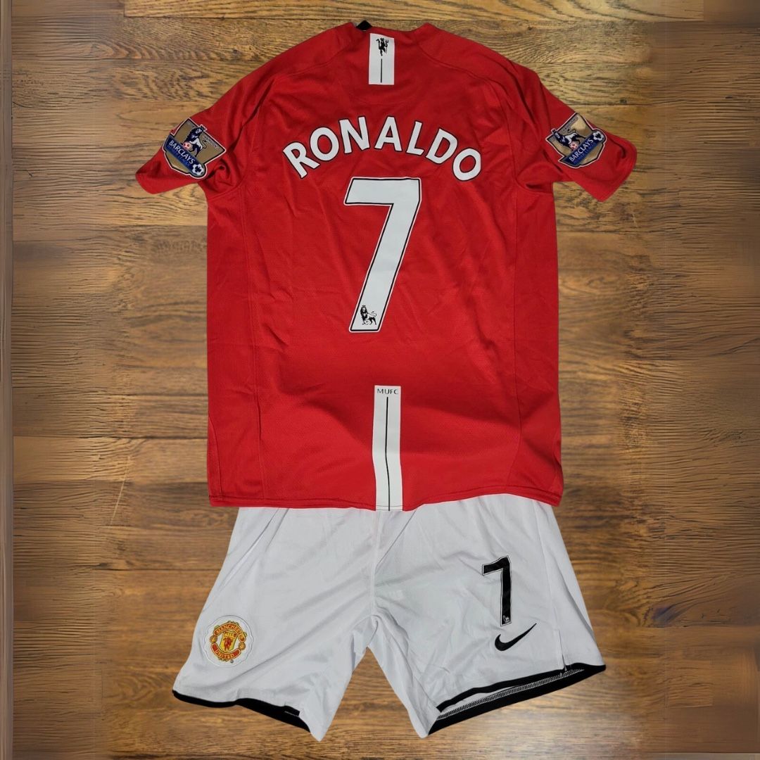 Manchester United Ronaldo #7 Home  CR7 Jersey + Shorts Kit